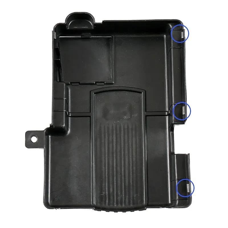 For Volkswagen VW Jetta MK7    Car Engine Battery Positive Negative Protection Cap Dustproof Cover Rustproof Shell