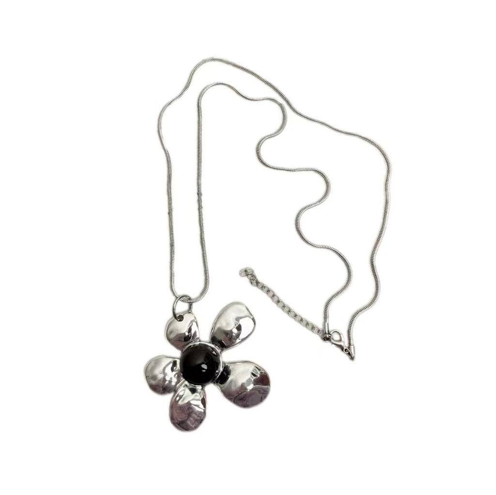 Korean Silver Old Sun Flower Pendant Necklace Female Exaggerated Long Neck Chain Retro Niche Design Accessories