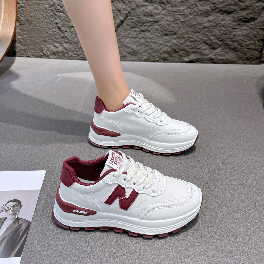 Damenschuhe treten auf Scheiße Mesh atmungsaktive Sneaker Damen 2025 Herbst neu vielseitig weiche Sohle leicht Forrest Gump Laufschuhe
