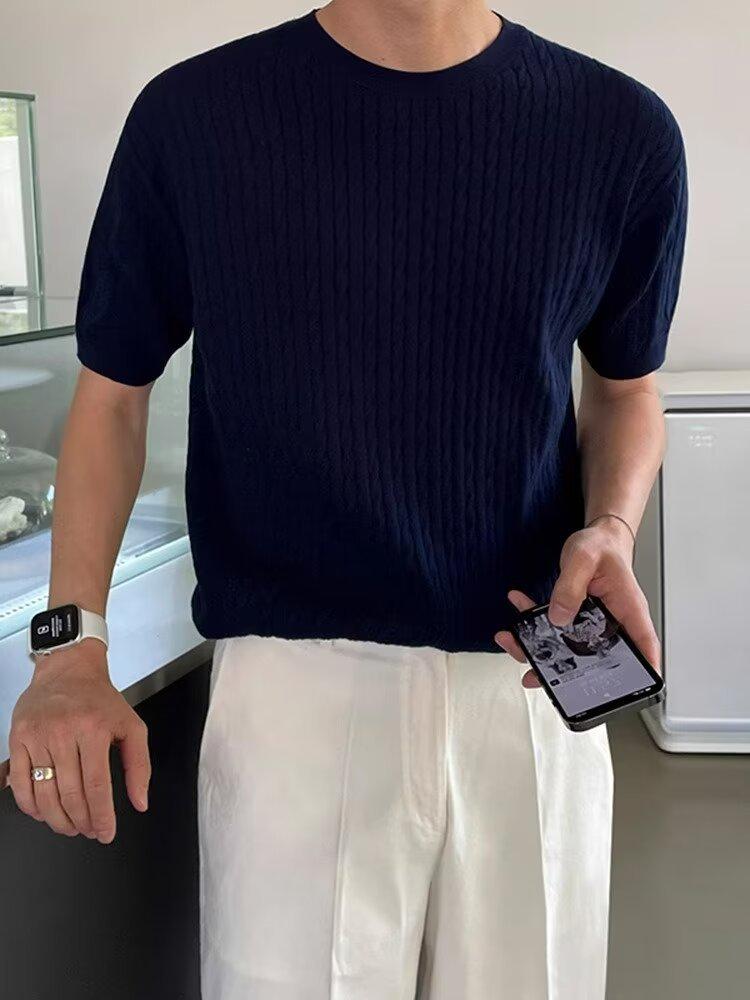 Men's Slim Fit Short Sleeve Knit Sweater - Solid Color, Round Neck, Vertical Stripes, Trendy and Versatile.