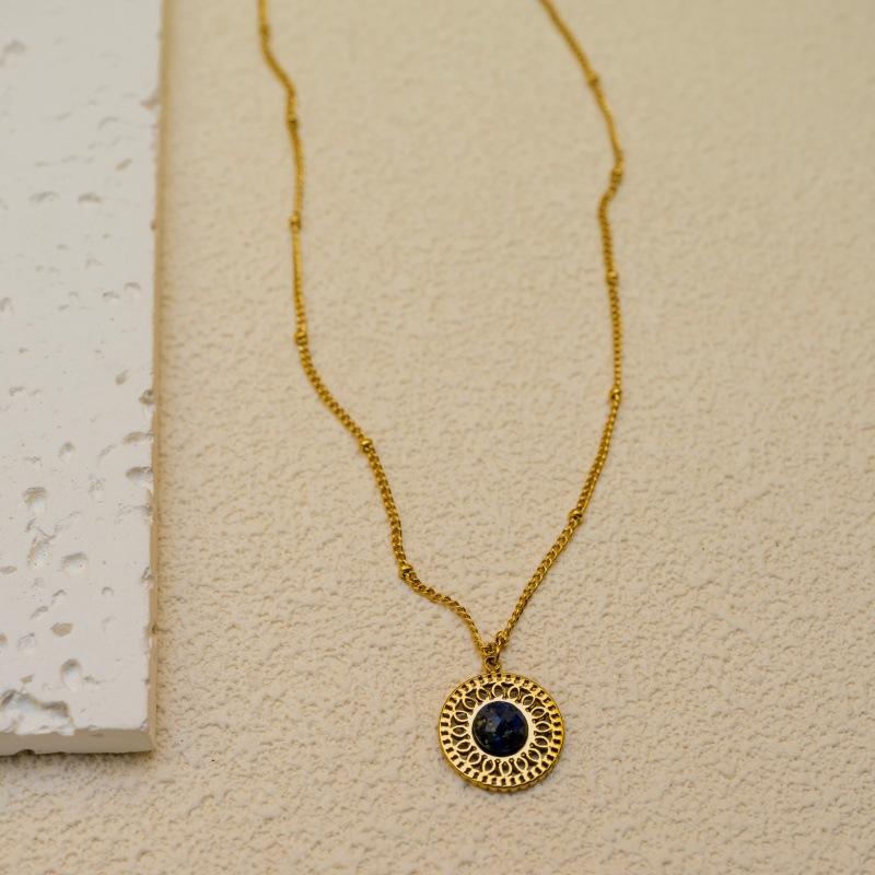 Vintage Stone Pendant Necklace - Hollow Red Agate Stainless Steel Adjustable Chain with Bohemian Charm