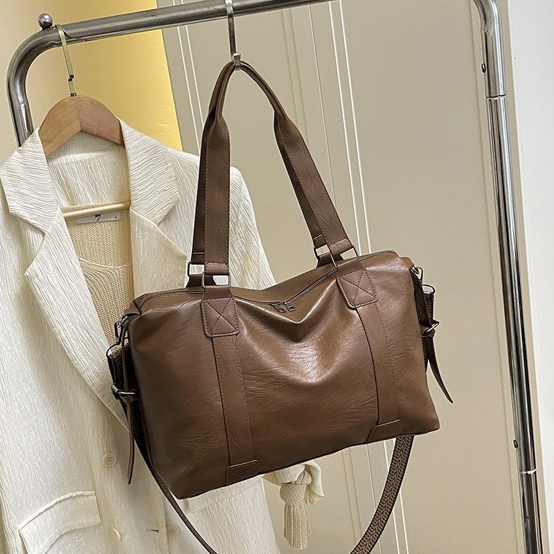 

Сумка женская повседневная ретро мягкая кожаная сумка-тоут для通勤 2025 новая простая сумка на одно плечо для офисных работников корейская версия сумка-мессенджер