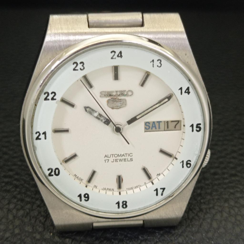 GENUINE VINTAGE SEIKO 5 AUTOMATIC JAPAN 7009A MENS ORIGINAL DIAL WATCH A702472-5