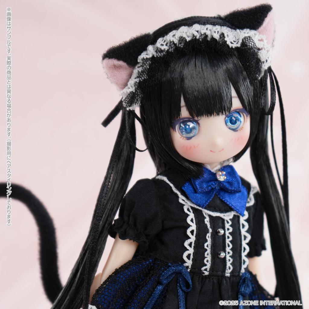 Azone International Karafuru Mebae Gift from Cat Painted Movable Doll Dreamin' / ~A M.K.~ (Black ver.)