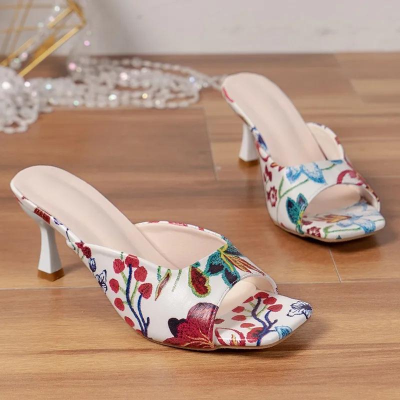 Pantofi de damă la modă 2024 Vară Calitate înaltă Papuci de damă cu degete descoperite Modă Floare Mărimi mari Stiletto Papuci cu toc înalt pentru femei