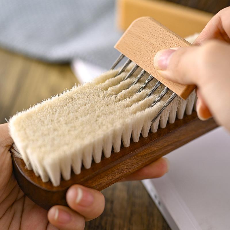 1Pc Wooden Handle Comb Cleaner Delicate Cleaning Removable Hair Brush Comb Cleaner Tool Handle Embeded Tool
