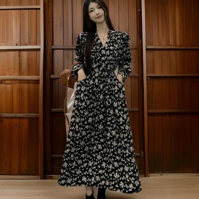 New ArriVals Open Run Women Floral Basic Black V Neck Shirring Long Dress