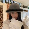 Fashionable Feather British Jazz Hat Children'S Sweet And Cool Street Retro Curled Top Hat Niche Design Concave Basin Hat