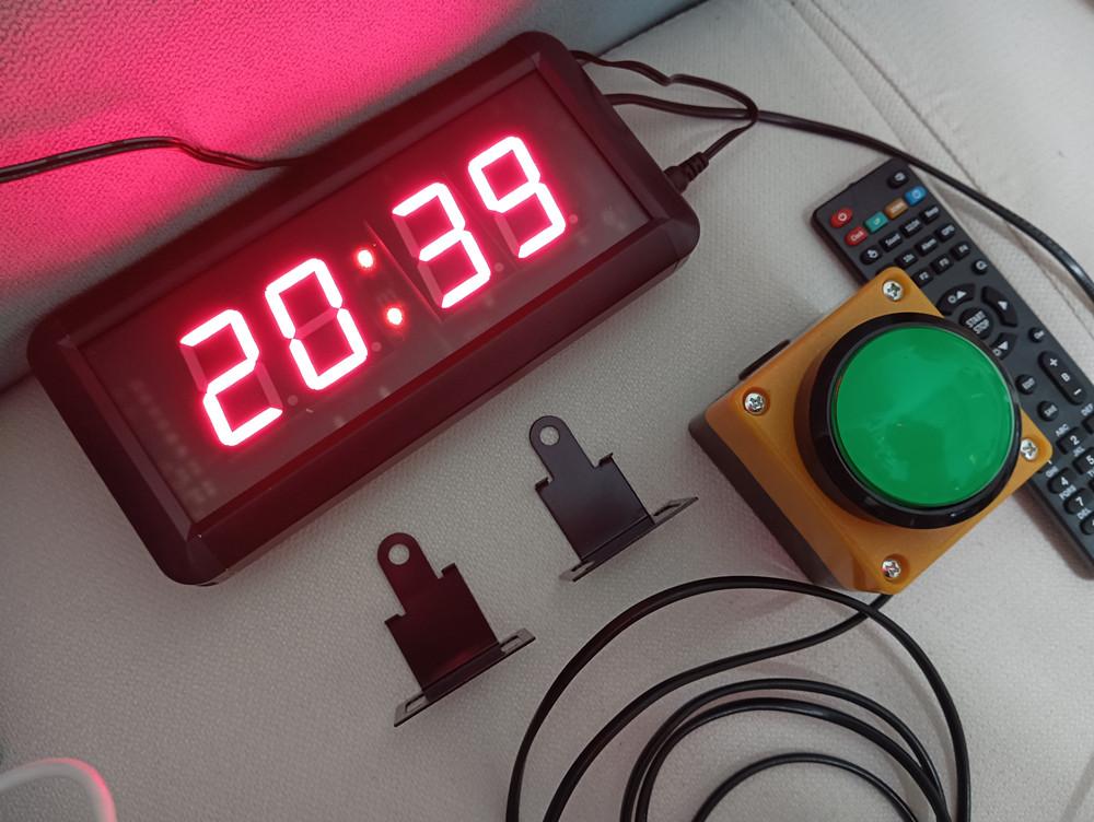 4-digit LED Countdown Clock Stopwatch with Remote Control, School Rush Answer Competition Game Timer, Button selectable, 1.5 in,