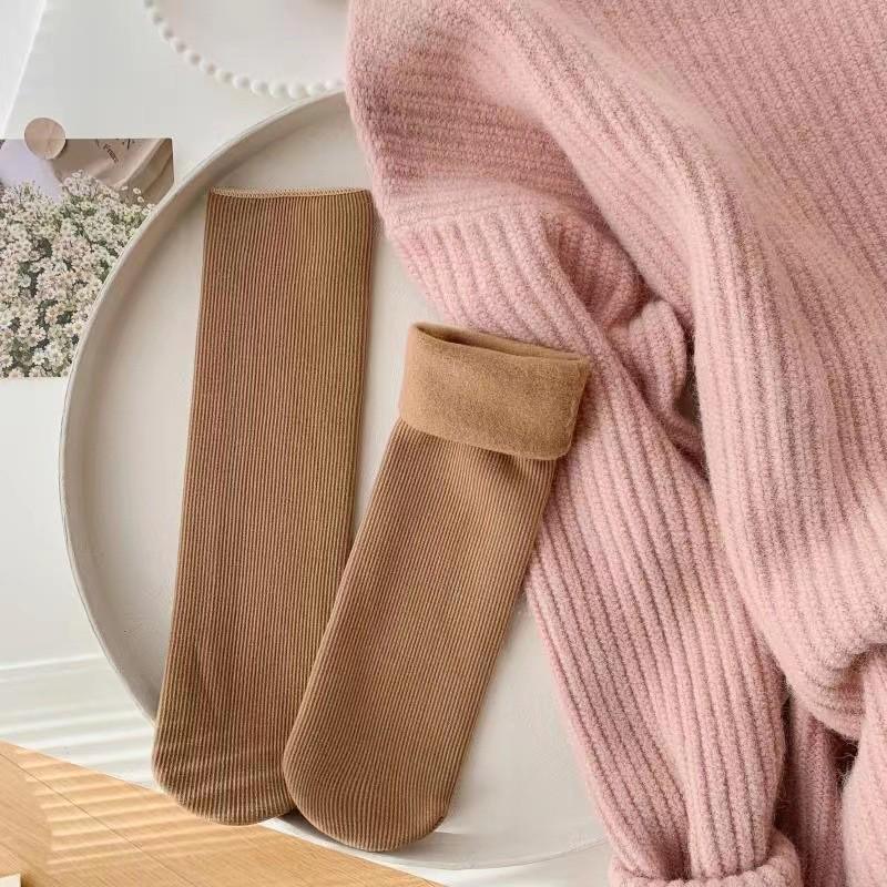 Earth Tone Maternity Mid-Calf Fleece-Lined Warm Snow Socks for Women - Vertical Stripe, Autumn/Winter.