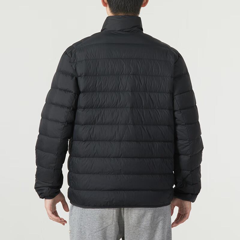 Under Armour Ensfarget ståkrage sportsvindtett varm dunjakke unisexjakke svart 23600804-001