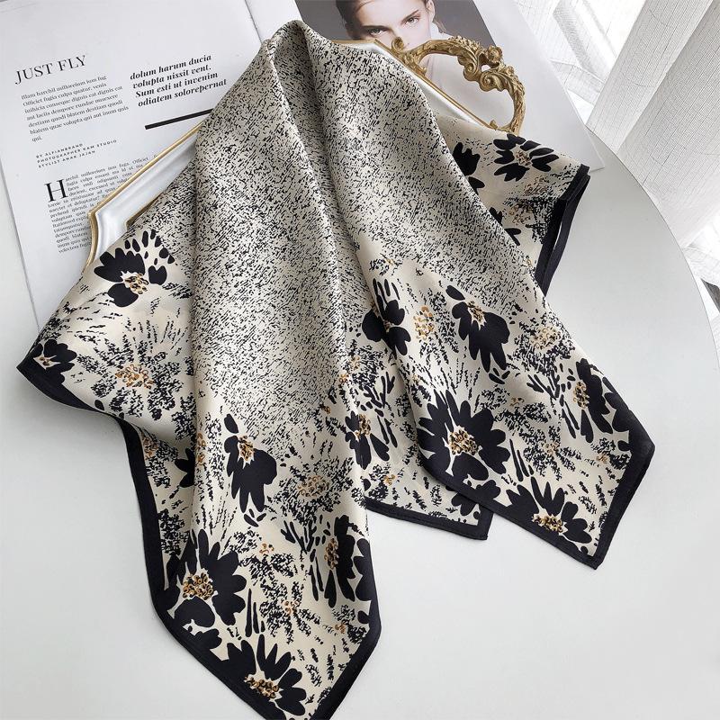 

Classic Black And White Korean Ins Style, Silk Scarf Female Korean Version Versatile Autumn Style Foreign Style Fashion 70 Square Scarf Silk Scarf 70-70cm