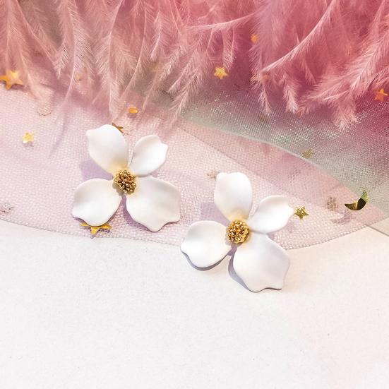 2Pcs Women Earrings Flower Shape Anti Rust Alloy Ear Studs Earrings Jewelry for Party