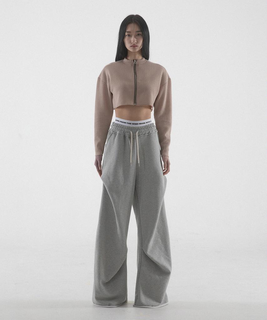 Paensyo Crop Knit Zip Up - Beige