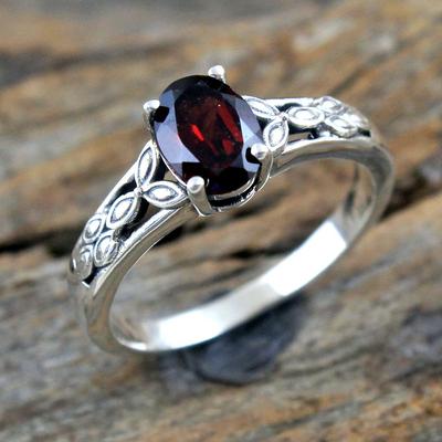 Anello Argento Granato, Gioielli Fatti a Mano in Argento Sterling 925, Anello Argento, Gioielli con Pietre Preziose, Regalo per lei