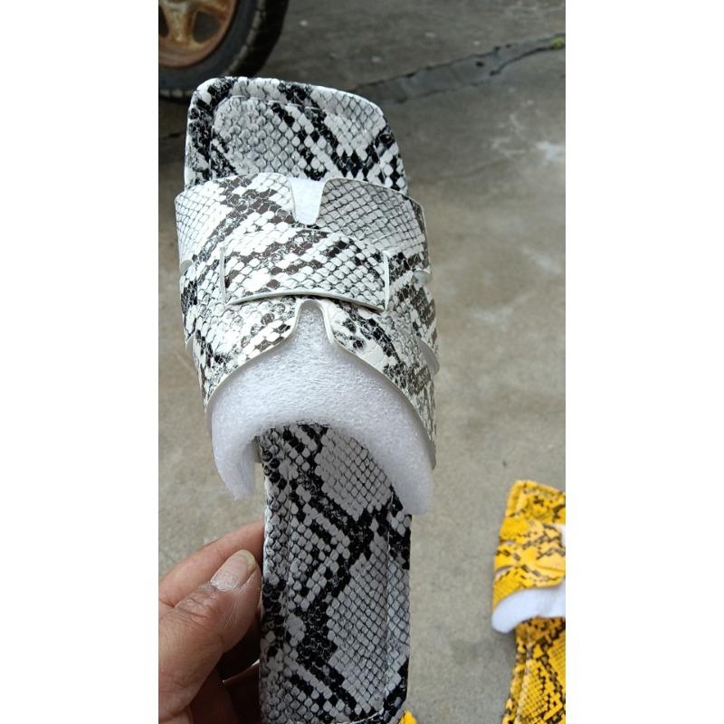 Women's Slippers Summer Square Head Flat Bottom Women's Sandals Lazy Large Size Beach Shoes