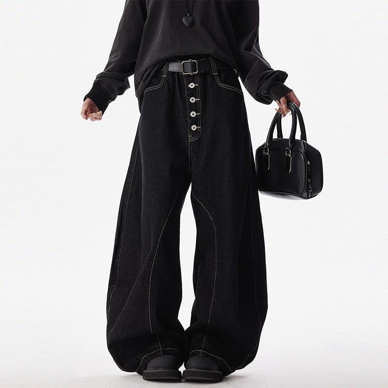 Unisex American Retro Slimming Washed Denim Straight-Leg Jeans with Row Button Design