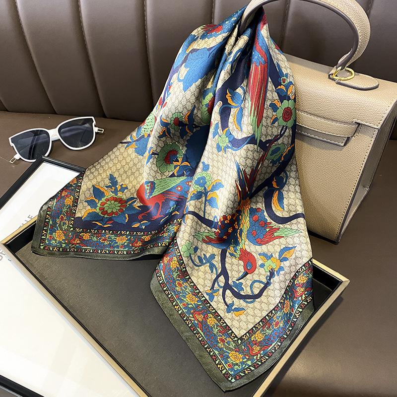 French Mulberry Silk Scarf: Women's Square Neck Scarf, Summer Thin Sunscreen, 70 cm, Elegant Mother Style.