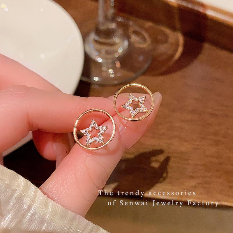 Korean micro-inlaid zircon star stud earrings women's design sense niche light luxury new earrings fashion temperament earrings