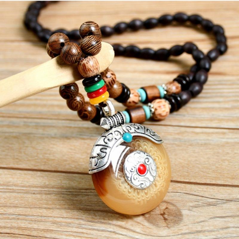 GemChic Women's New Vintage Wooden Beads Amber Pendant Long Necklace Classical Ethnic Fashion Birthday Christmas Jewelry Gift