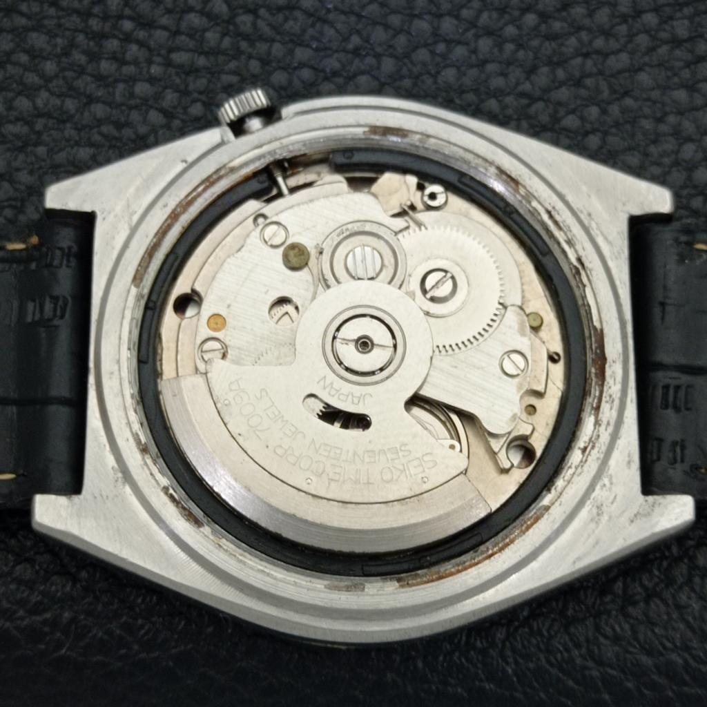 SEIKO AUTOMATIC VINTAGE JAPAN 7009A MENS FERRARI DIAL WATCH a700410-5