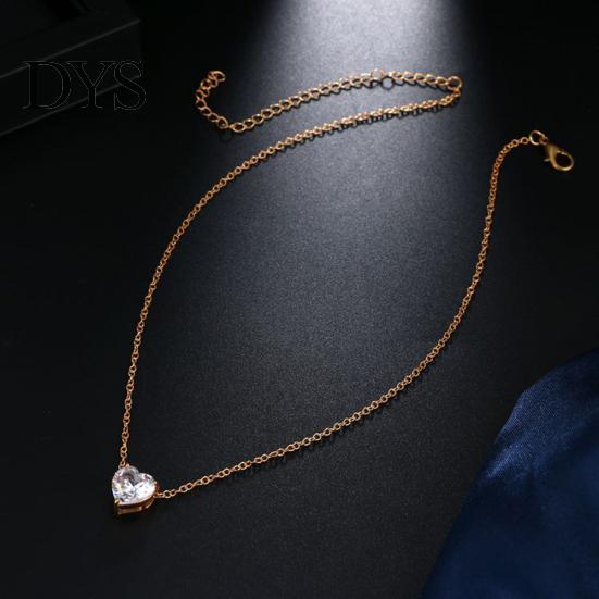 Eleganckie kobiety Serce Rhinestone Wisiorek Łańcuszek Naszyjnik Obojczyk Choker Prezent