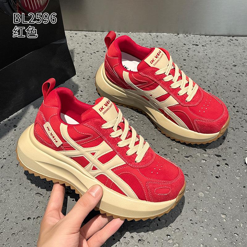 Plateau-Schuhe Forrest Gump Herbst Neu Leder College-Stil Sport und Freizeit Dad Shoes