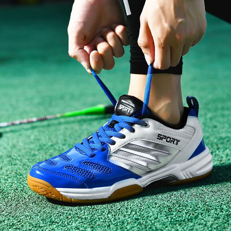 38-48 Table Tennis Shoes Training Shoes Men's Super Lightweight Badminton Shoes Large Size Ultra-lightweight Non-slip Resistance Golf Shoes