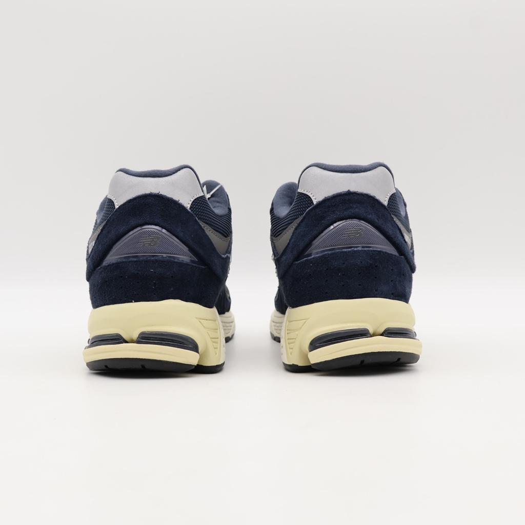 M2002RCA New Balance 2002R Eclipse Castlerock (Men's)