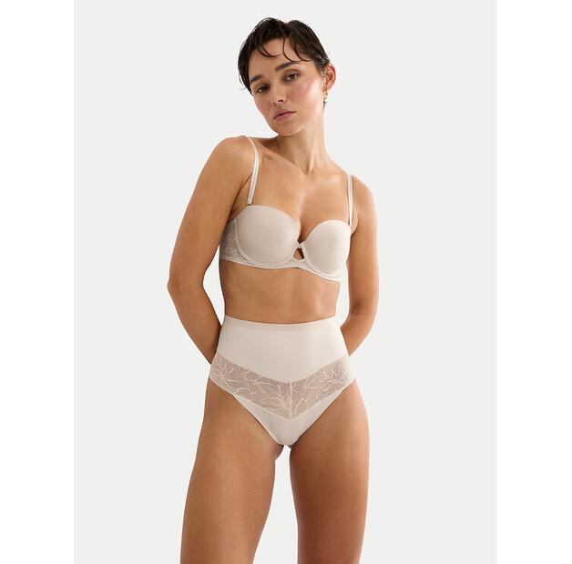 Стринги Triumph Comfort Contour