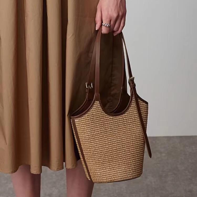 Petit Sac Tissé à Épaule Unique pour Femmes, Adapté à Toutes les Saisons et Polyvalent en Style.