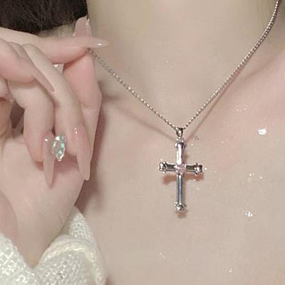 Frauen Shiny Herz Zirkon Kreuz Anhänger Halskette Klassische Einfache Unisex Schlüsselbein Kette Punk Hip Hop Party Schmuck