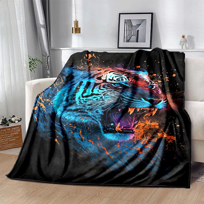 1pc Tiger Printing Lightweight Flannel Blanket, Comfortable and Warm Blanket, for Camping Sofa Bed and Couch Office, Suitable for Gift Blanke