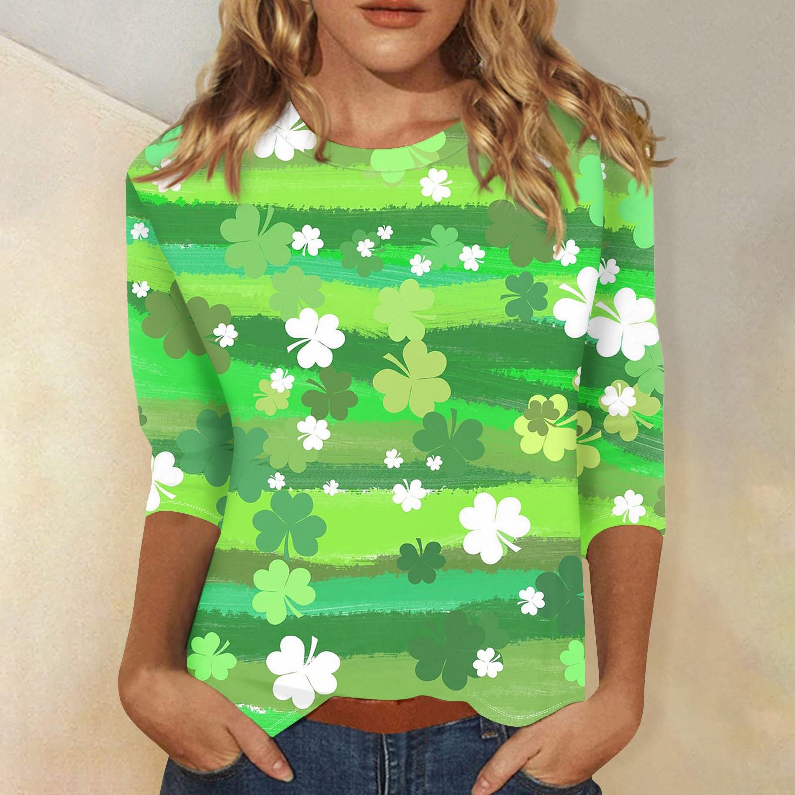 

Женский круглый вырез, рукав 3/4. Топ с принтом ко Дню Святого Патрика XL небесно-голубой