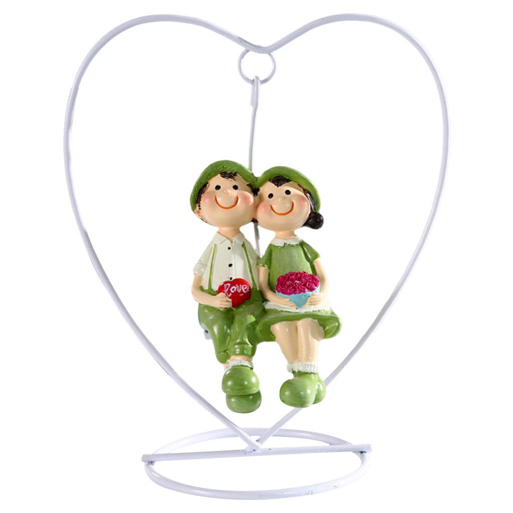 2Pcs/Set Resin Couple Ornament Love Statue Sculpture Figurine Home Livingroom Décor Accents Sculptures Engagement Couples Gift