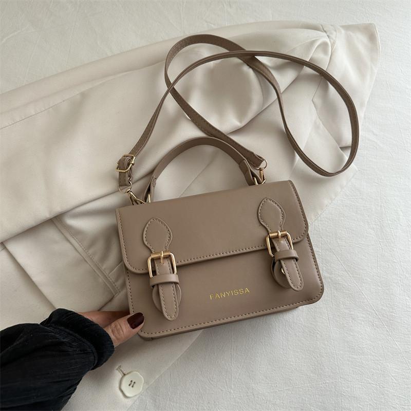 Stylish Casual Shoulder Bag For Women 2024 Fashionable Chic Pu Material Handbag