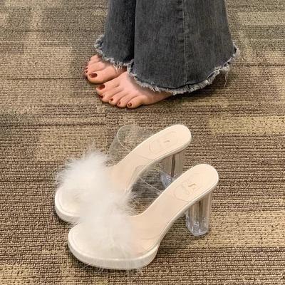 Transparente Kristall-High-Heels Mode Temperament Mode Plateau-Hausschuhe 2025 Sommer dicke Ferse offene Spitze flauschige Schuhe Sandalen