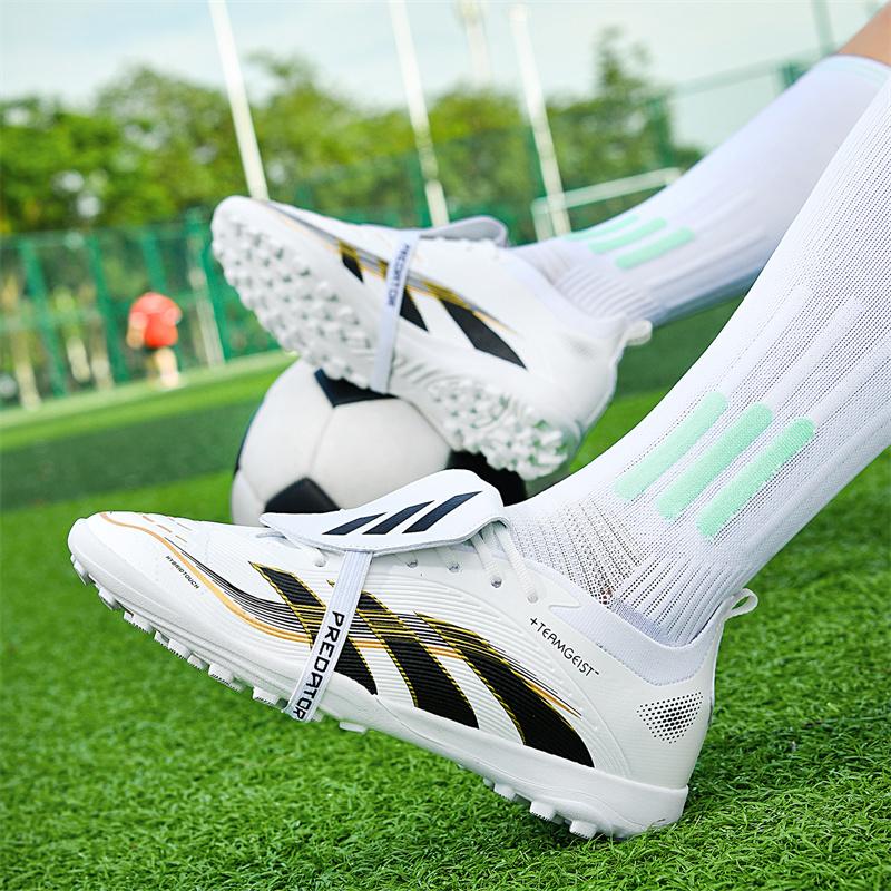 Herbst Rennsport Professionell Erwachsene Fußballschuhe Flexibel und Leicht Sportschuhe Training Täglich Nagelschuhe