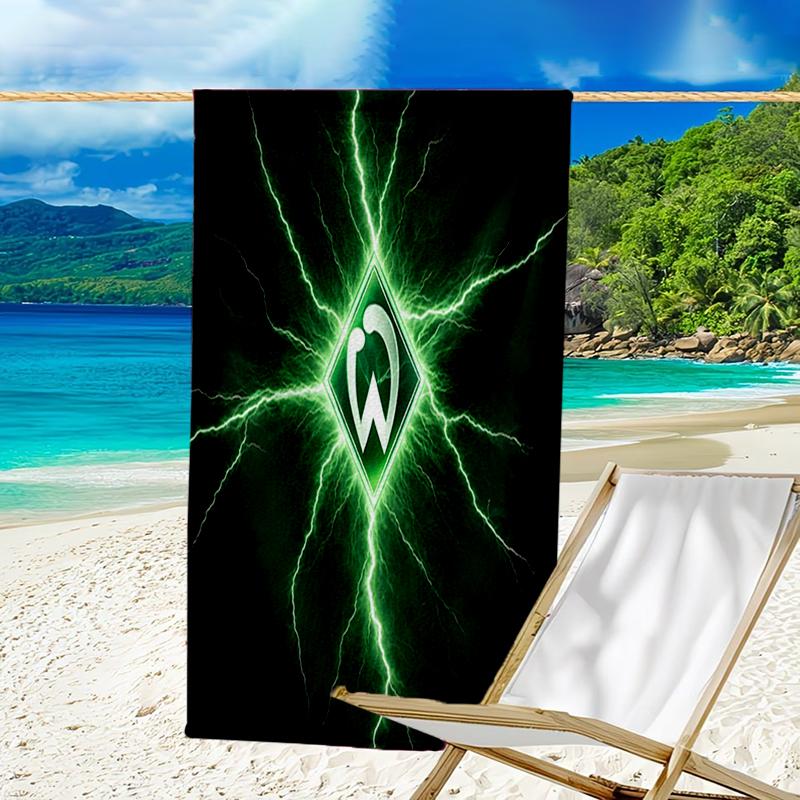 Green Bremen Emblem Beach Towel - Soft, Absorbent Microfiber, Lightweight, Ideal for The Beach, Parties, Travel, Camping fan gifts