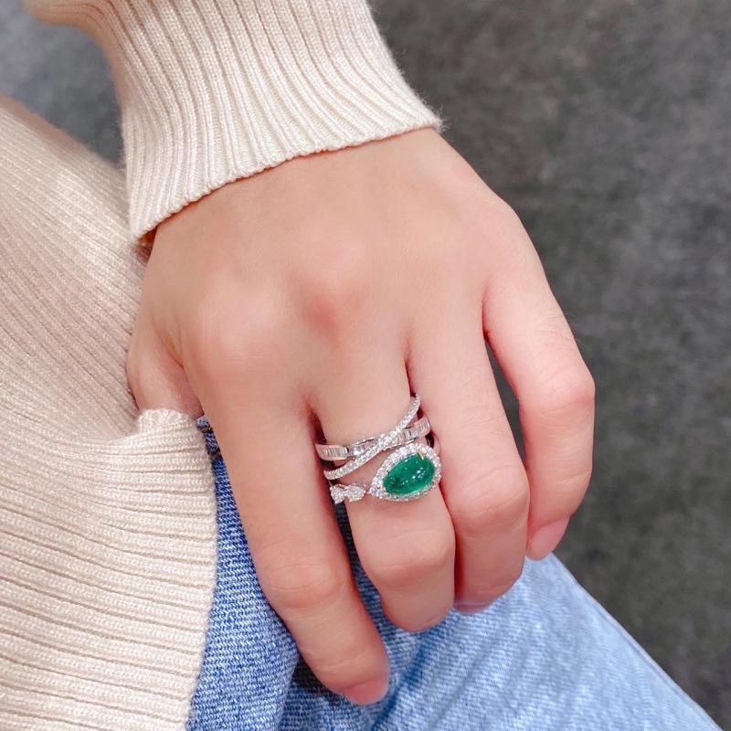 Emerald Gem Sparkling Adjustable Women s Ring - High-End, Non-Fading, Versatile and Trendy Adjustable