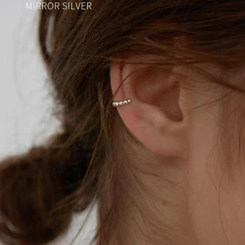 Korean Style 925 Silver Plated Celebrity Earrings: Exquisite Women's Ear and Cartilage Studs