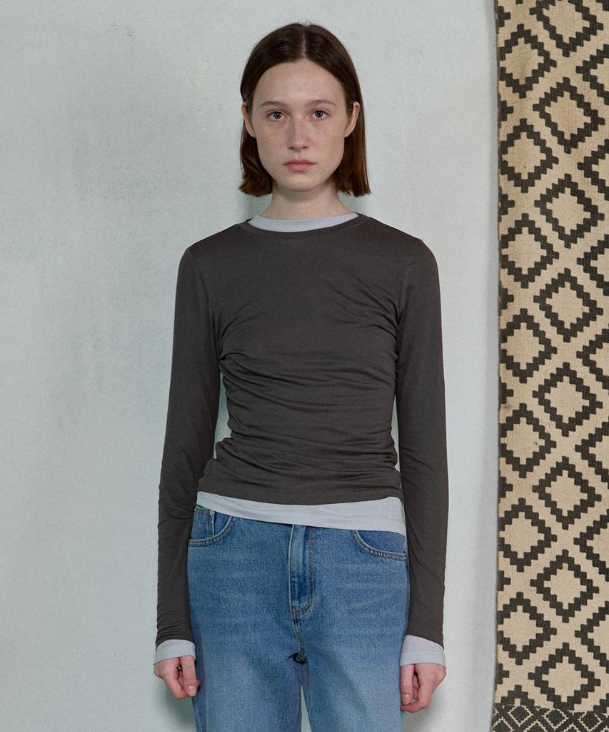 Aobteu Layered Long Sleeve T-Shirt - Charcoal
