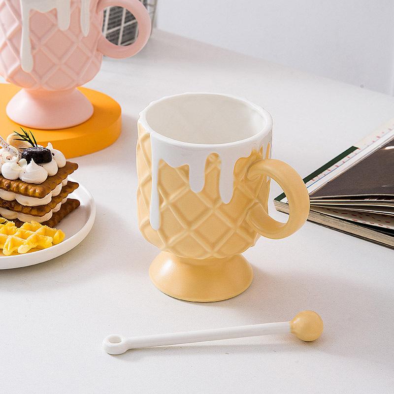 Cream Wind Tall Biscuits Ceramic Mug High Value with Stirring Spoon Coffee Cup Restaurant Household Drinking Cup