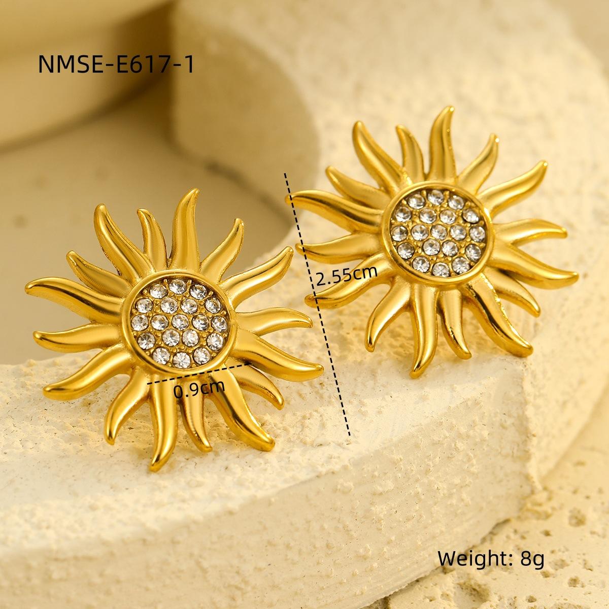 GEMCHIC Women s 18K Gold Plated Stainless Steel Sunflower Zircon Pendant Necklace Set