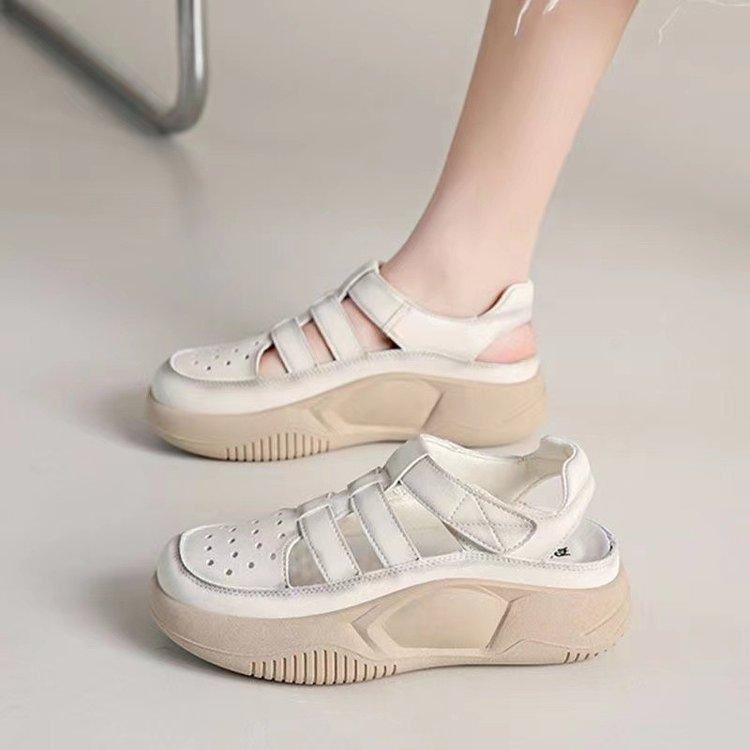Fashion Female Sandal 2025 Women's Ladies Shoes Summer Soft All-Match Clogs With Heel Girls New Real Comfort Retro Thick Casual Scandals