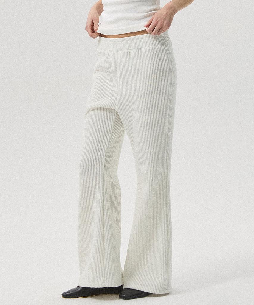 Aheule Lucie Semi Rib Knit Bootcut Banding Pants_White
