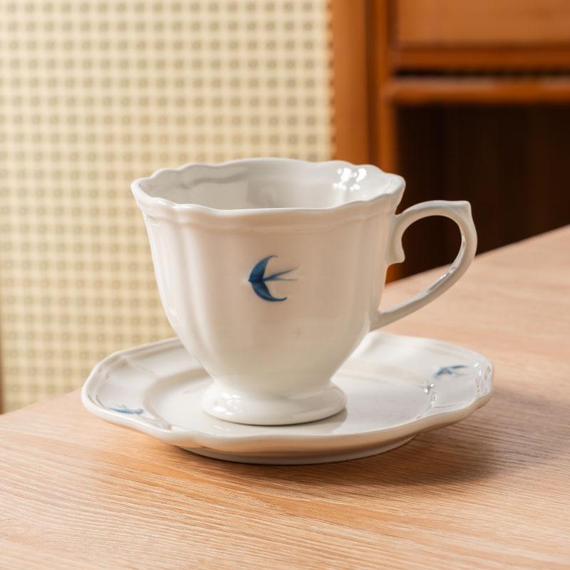 Creative Japanese Cartoon Retro Swallow Relief Plate Household Dessert Plate Flat Plate Deep Plate Ceramic Breakfast Plate Dessert Plate