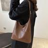 Pu Leather Shoulder Bag For Women With Large Capacity And Zipper Closure For Daily Use
