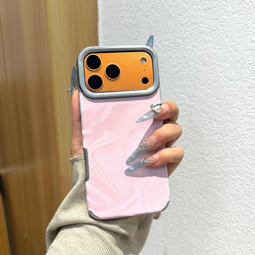 Trendy Large Hole Ripple Phone Case for Apple 17 Pro Max - Creative Protective Case for Models 16/17 and 11/12