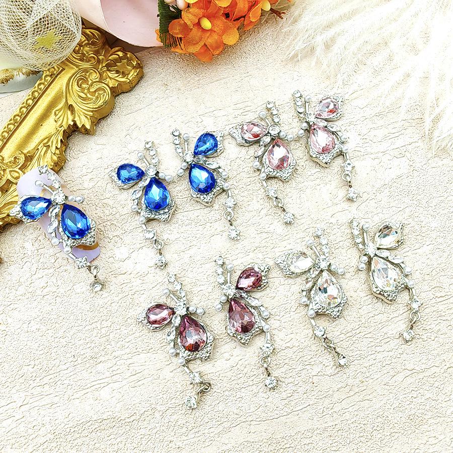 Luxury Alloy Rhinestone Butterfly Nail Decorations with Pearls